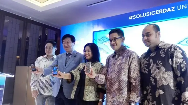 Jajaran Petinggi Samsung Indonesia di Acara Peluncuran Samsung Z2 di Jakarta, Rabu (19/10/2016). Liputan6.com/Mochamad Wahyu Hidayat