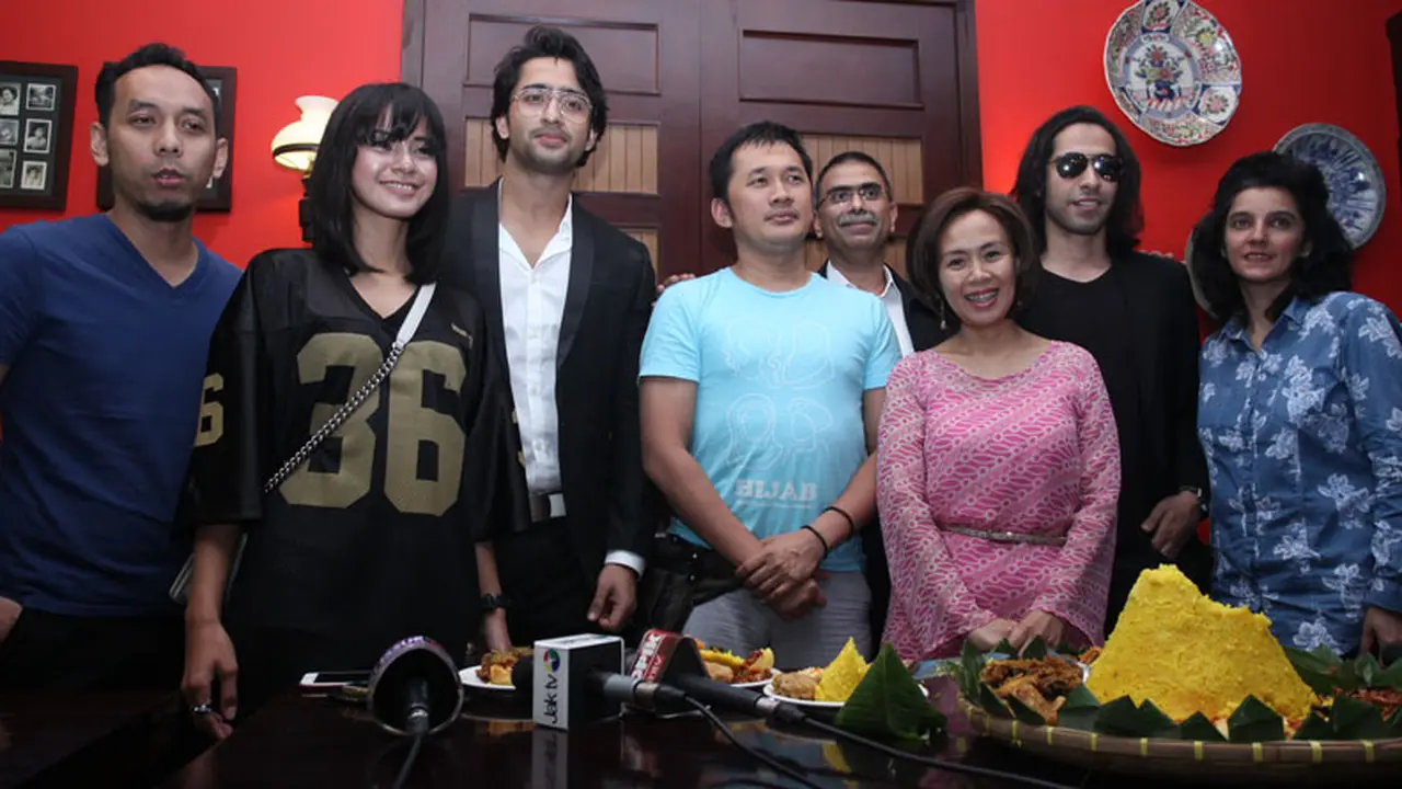 Diproduseri Hanung Bramantyo, Shaheer Sheik Akan Main Film Komedi