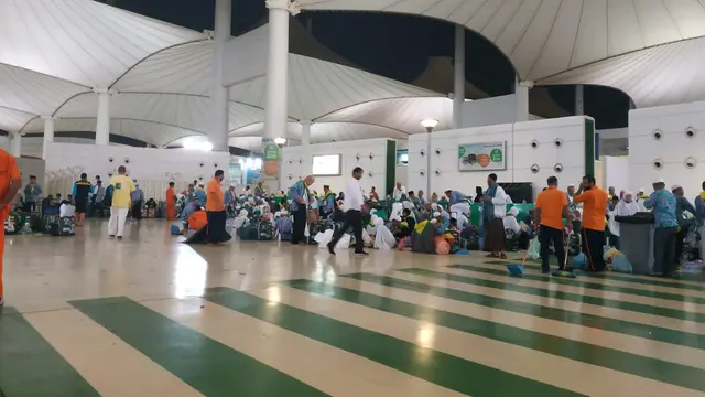 Jemaah haji kelompok terbang 15 Embarkasi Batam (BTH-15) menjadi yang terakhir pulang ke Tanah Air dari Jeddah. Nurmayanti/Liputan6.com