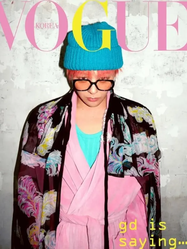 Jadi Sampul Vogue Korea, G-Dragon Pakai Busana yang Disebut Melampaui Batasan Gender. photographer HEEJUNE KIM. (dok.Instagram @voguekorea/https://www.instagram.com/p/DEjVf3ZJxU-/Henry)