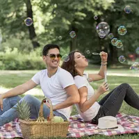 ilustrasi couple bahagia/Image by Freepik