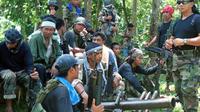 Kepolisian Republik Indonesia (Polri) dan Tentara Nasional Indonesia (TNI) siap membantu pembebasan WNI yang disandera Abu Sayyaf.