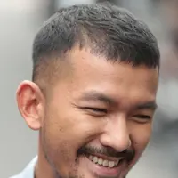 Rio menceritakan penyebab dirinya bisa terpanggil untuk melibatkan diri dalam kasus ini. Berawal dari melihat foto-foto. Ia tak ingin menjadi orang yang hanya bisa berkomentar di Twitter saja. (Adrian Putra/Bintang.com)