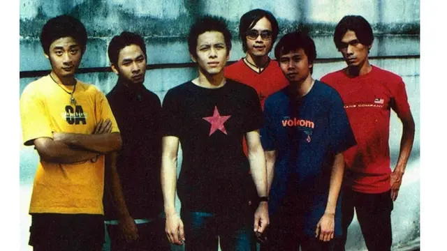 6 Foto Lawas Peterpan Formasi Komplit Sebelum Andika dan Indra Hengkang 2006
