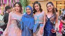 Pemain dalam sinetron Cinta karena Cinta itu tampil seksi dengan gaun yang dikenakan. Gaun dengan tinggi diatas lutut itu dengan motif bunga-bunga. [Instagram/natashawilona12]
