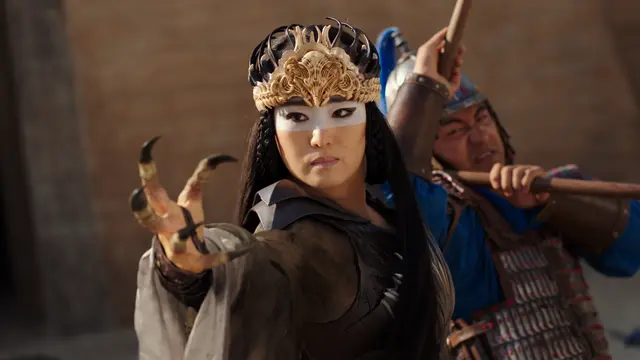 Gong Li sebagai penyihir Xianniang dalam Mulan. (Foto: Dok. Walt Disney)