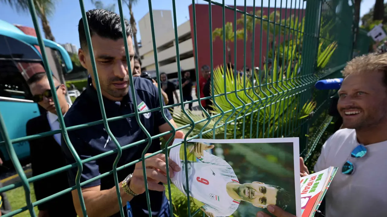 Pindah Markas dari AS, Timnas Iran Disambut Hangat