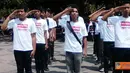 Citizen6, Blora: Sejumlah pemuda membentuk gerakan Merah Putih sebagai bentuk solidaritas kepada sesama. Mereka melakukan berbagai aksi sosial kepada warga Blora. (Pengirim: Agus Ariyanto)