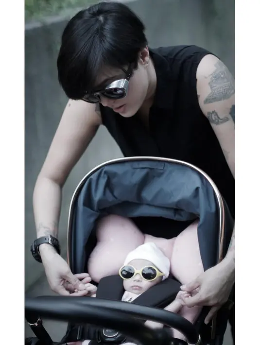 (Instagram/popsovia)