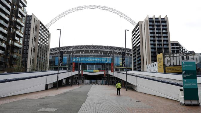 Suasana Stadion Wembley di London, Selasa (17/3/2020). UEFA menunda gelaran Piala Eropa 2020 karena virus corona COVID-19. (AP Photo/Alastair Grant)
