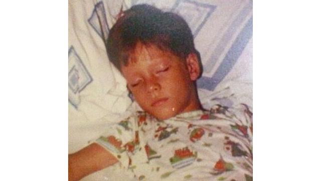 6 Foto Jadul Bertrand Antolin dari Kecil Hingga Remaja, Curi Perhatian