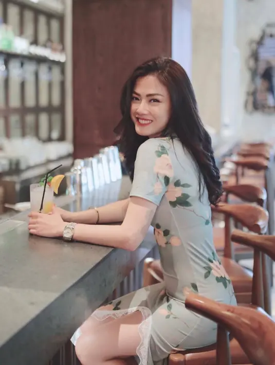 Sebelumnya, nama Nita Gunawan sempat viral dalam berbagai pemberitaan. Ia pun sempat dikabarkan dekat dengan Raffi Ahmad yang membuat namanya semakin meroket. Usai kepala tiga, Nita Gunawan yang masih single ini memang kerap menarik perhatian publik. (Liputan6.com/IG/@nitagunawan09)