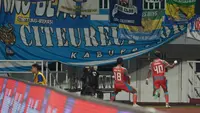 Adam Alis Tak Butuh Panggung, Kemenangan Persib Adalah Segalanya