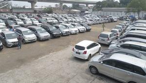 Balai lelang Auksi (Ist)