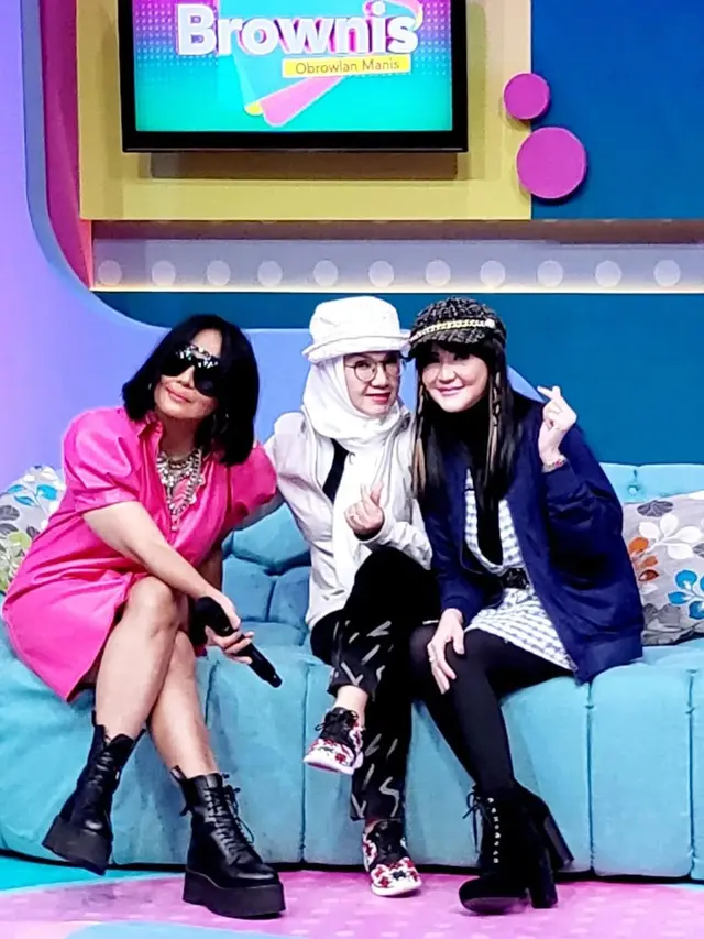 Atiek CB Kembali Eksis (Foto: Instagram @itadyahpurnamasari)