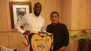 Mohamed Sissoko akhirnya menjadi salah satu pemain Marquee player di Indonesia dan bergabung bersama Mitra Kukar. Nilai kontrak Sissoko diperkitar berkisar Rp.7 Miliar.  (Bola.com/Dok. Mitra Kukar)