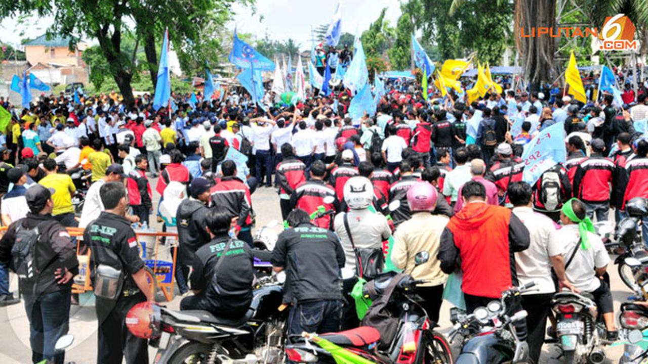 1-buruh-mogok-nasional-131028d.jpg