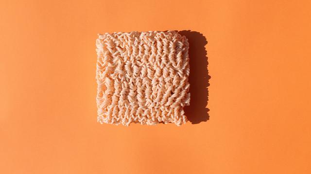 2. Makanan Tahan Lama