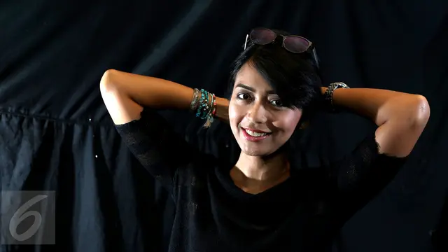 20150907-Swastika Nohara Buzzer dan Penulis-Jakarta