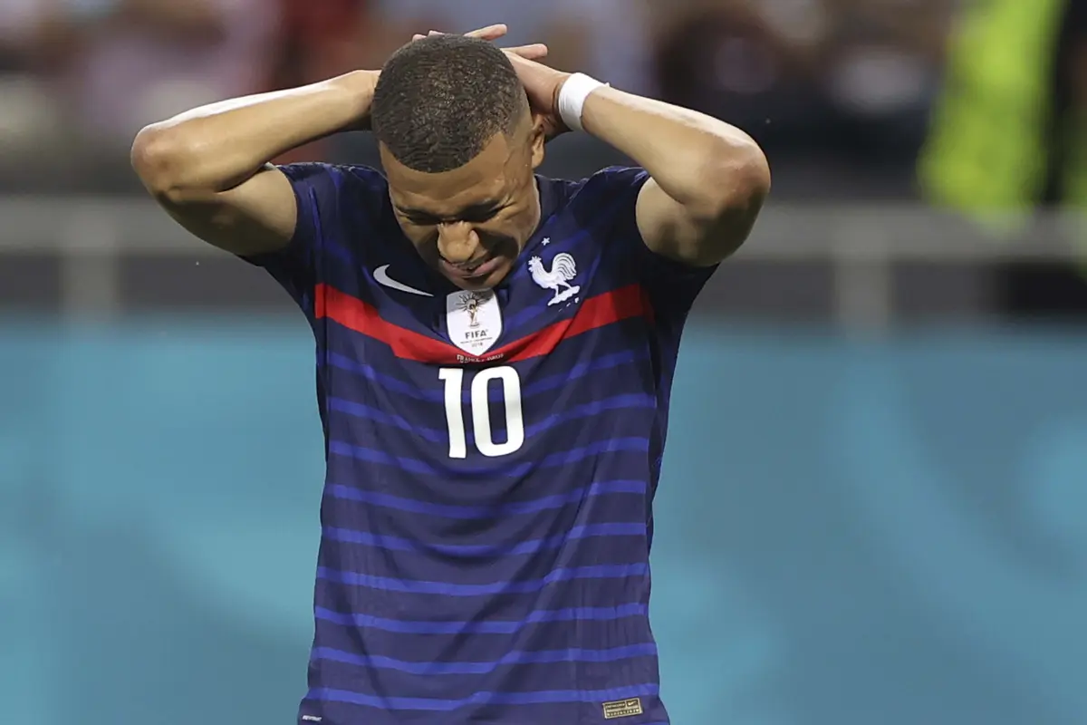 Foto Piala Eropa: Mbappe Gagal Penalti, Swiss Stop Perjuangan Prancis di Euro 2020