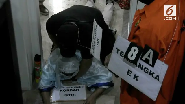 VIDEO: Rekonstruksi Pembunuhan Suami Istri