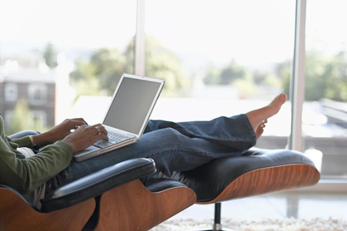 Kiat Mengatur Jam Kerja Ala Freelancer