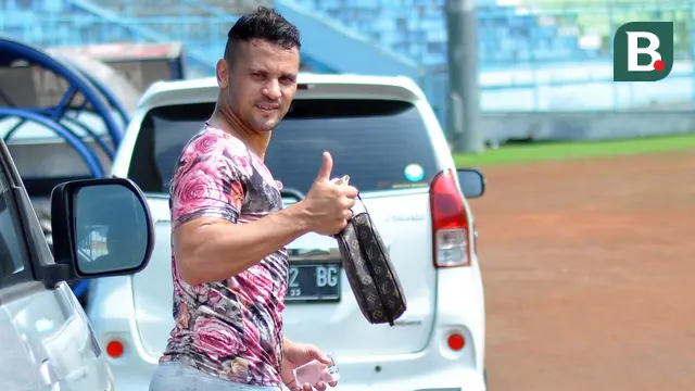 Robert Lima Guimaraes (Arema)