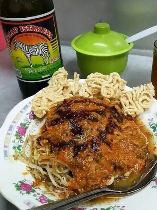 Sepiring toge goreng Bogor asli
