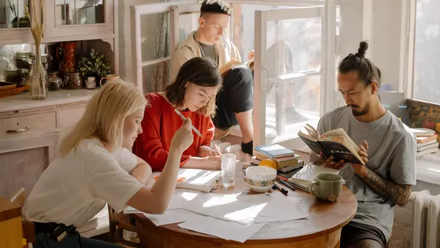 Karakteristik Orang Jenius