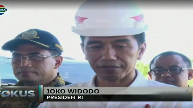 Presiden Jokowi berharap pembangunan Bandara Douw Aturure akan selesai paling lambat pada tahun 2020 mendatang.
