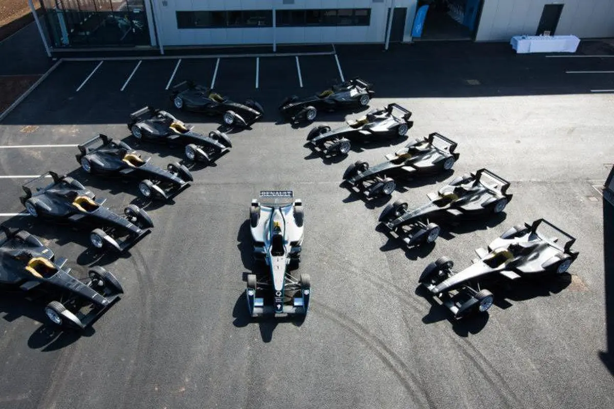 Mobil balap Formula E akan dijual