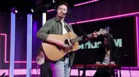 Lirik Lagu Scared To Start - Michael Marcagi