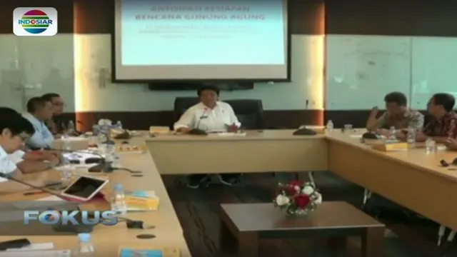 Kemenhub Rapat Koordinasi Antisipasi Erupsi Gunung Agung