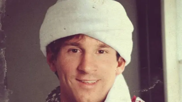 6 Editan Foto Lionel Messi Bak Anak Pesantren Ini Bikin Ngakak