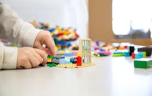 Siasat Radikal di Balik Kebangkitan LEGO dari Ambang Kehancuran