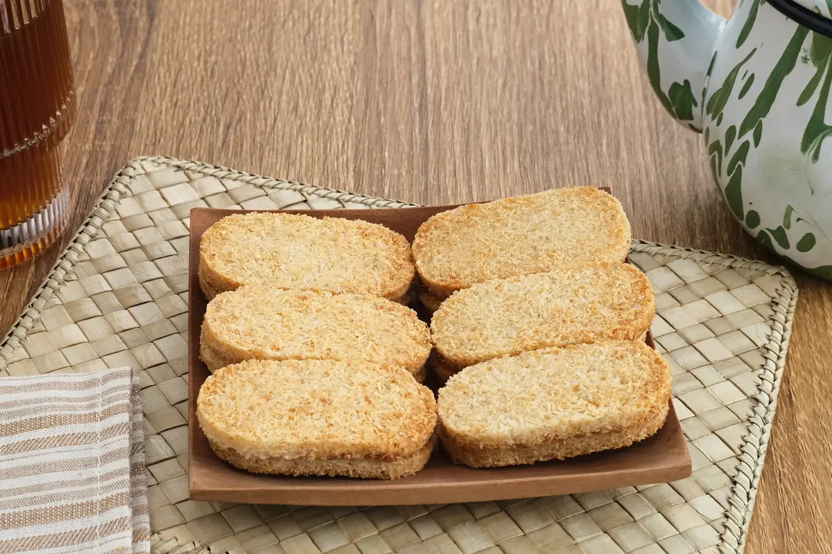 kue sagon kelapa