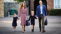 Pangeran William dan Kate Middleton mengantar Putri Charlotte dan Pangeran George sekolah (Dok.Instagram/@kensingtonroyal/https://www.instagram.com/p/B2Bb_K0FDmT/Komarudin)
