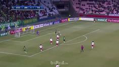 Jeonbuk Motors menjadi pemuncak klasemen Grup E di Liga Champions AFC usai mengalahkan Tianjin Quanjian di laga drama sembilan gol...