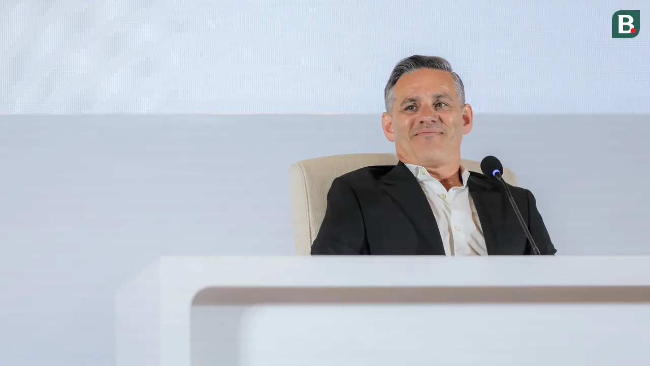 Foto: Pancaran Kebahagiaan John Herdman Saat Diperkenalkan Sebagai Pelatih Baru Timnas Indonesia