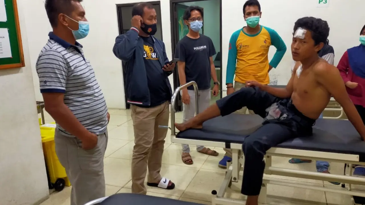 Korban Pembacokkan Di Kecamatan Cikande, Kabupaten Serang, Banten. (Selasa, 11/11/2020). (Dokumentasi Polsek Cikande).