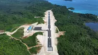 Salah satu proyek Wijaya Karya (WIKA), bandar udara baru Banggai Laut, Sulawesi Tengah. (Foto: Wijaya Karya)