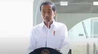 Presiden Joko Widodo (Jokowi) saat memberikan sambutan 'Peluncuran dan Penyuntikan Perdana Vaksin IndoVac' di Kantor Pusat Bio Farma, Bandung, Jawa Barat pada Kamis, 13 Oktober 2022. (Dok Humas Sekretariat Kabinet RI/Jay)