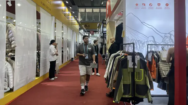 Pameran dagang impor dan ekspor Canton Fair ke-136 yang digelar di Canton Fair Complex, Guangzhou, China Selatan sejak 15 Oktober 2024.