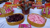 Ragam produk cokelat khas Chocodot (Cokelat dodol) asal Garut, bakal membuat koleksi belanjaan jajanan khas lebaran anda semakin lengkap (Liputan6.com/Jayadi Supriadin)