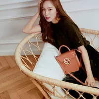 Tas Blanc & Eclare dari Jessica Jung di Zalora