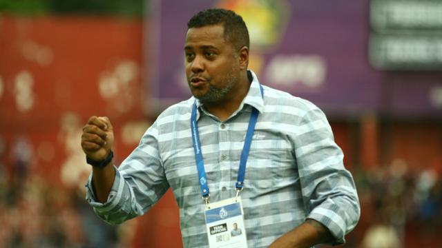 Divaldo Alves, Persik Kediri