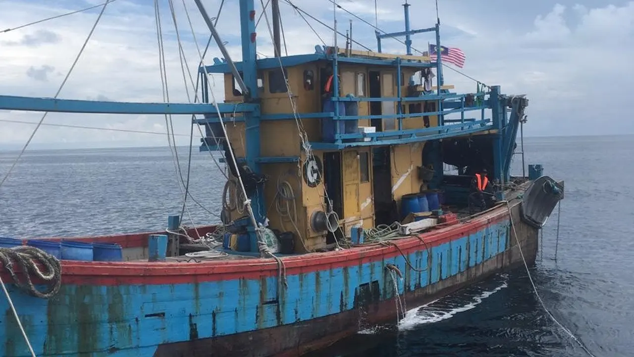 Kapal pencuri ikan