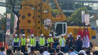 Groundbreaking atau peletakan batu pertama pertanda mulai dibangunnya proyek Light Rail Transit (LRT) Fase 1B Velodrome-Manggarai, Senin (30/10/2023). Proyek LRT Velodrome-Manggarai ini ditargetkan rampung pada 2026. (Liputan6.com/Winda Nelfira)