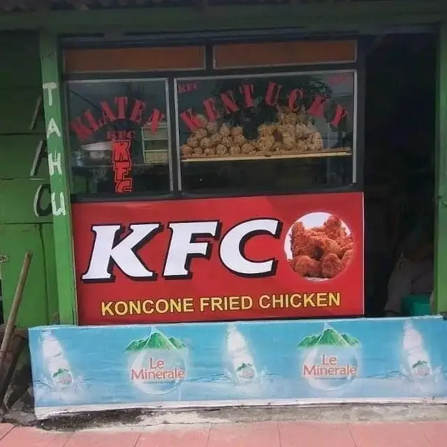 6 Singkatan di Gerobak Jualan Makanan Ini Bikin Pembeli Mikir Keras
