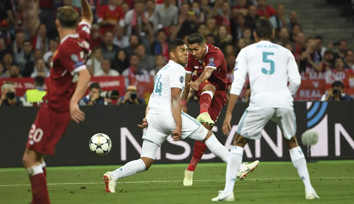 Roberto Firmino menempati peringkat empat dalam daftar pencetak gol terbanyak Liverpool di Liga Champions. Firmino sudah mencetak 15 gol dari 39 penampilan di kompetisi ini. (Foto: AFP/Paul Ellis)